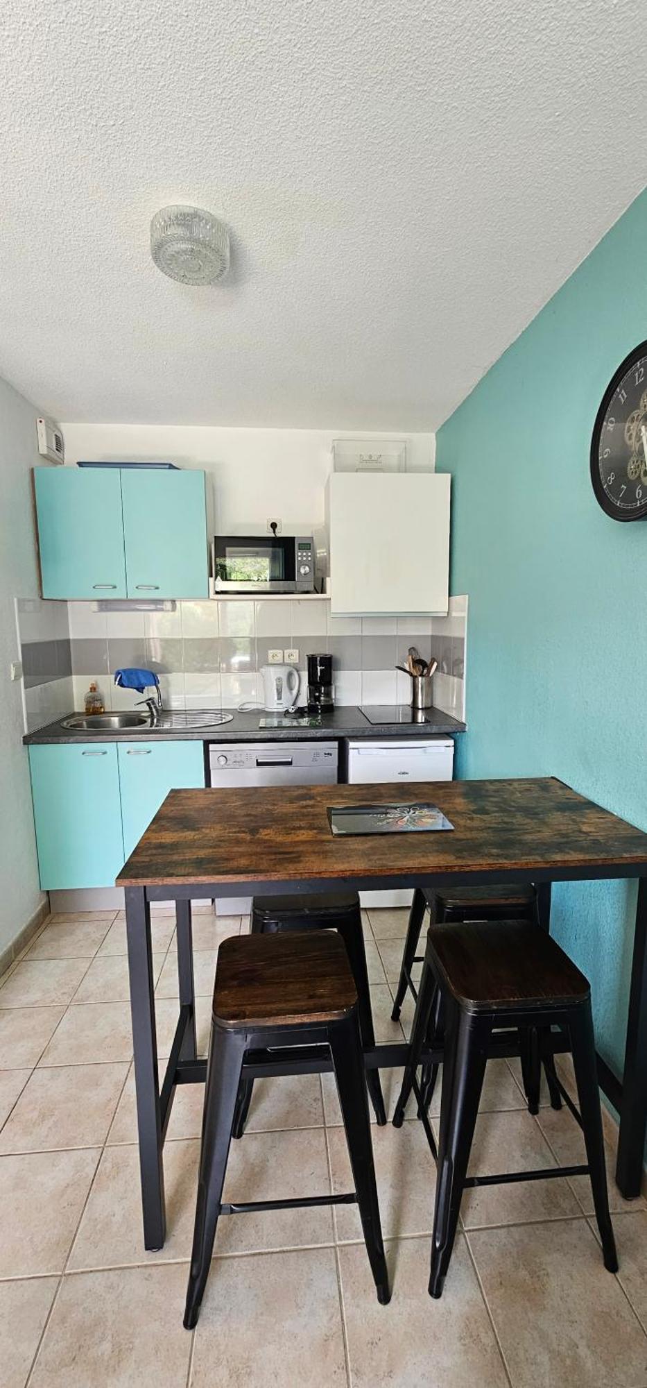 Maison Climatisee Avec Piscine Chauffee กัลวีสซง ภายนอก รูปภาพ